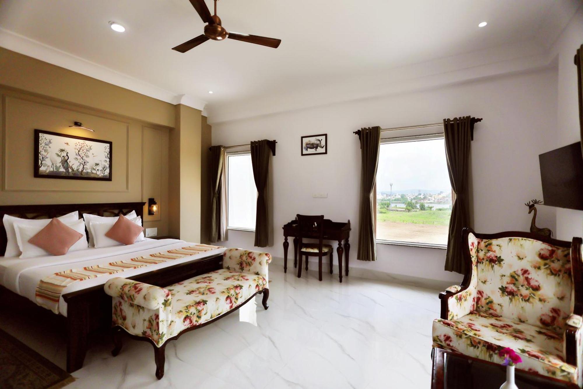 Revaas Lake View Boutique Stay Udaipur Kültér fotó