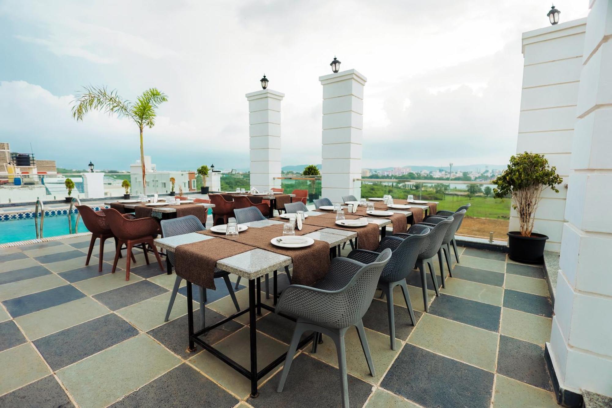 Revaas Lake View Boutique Stay Udaipur Kültér fotó
